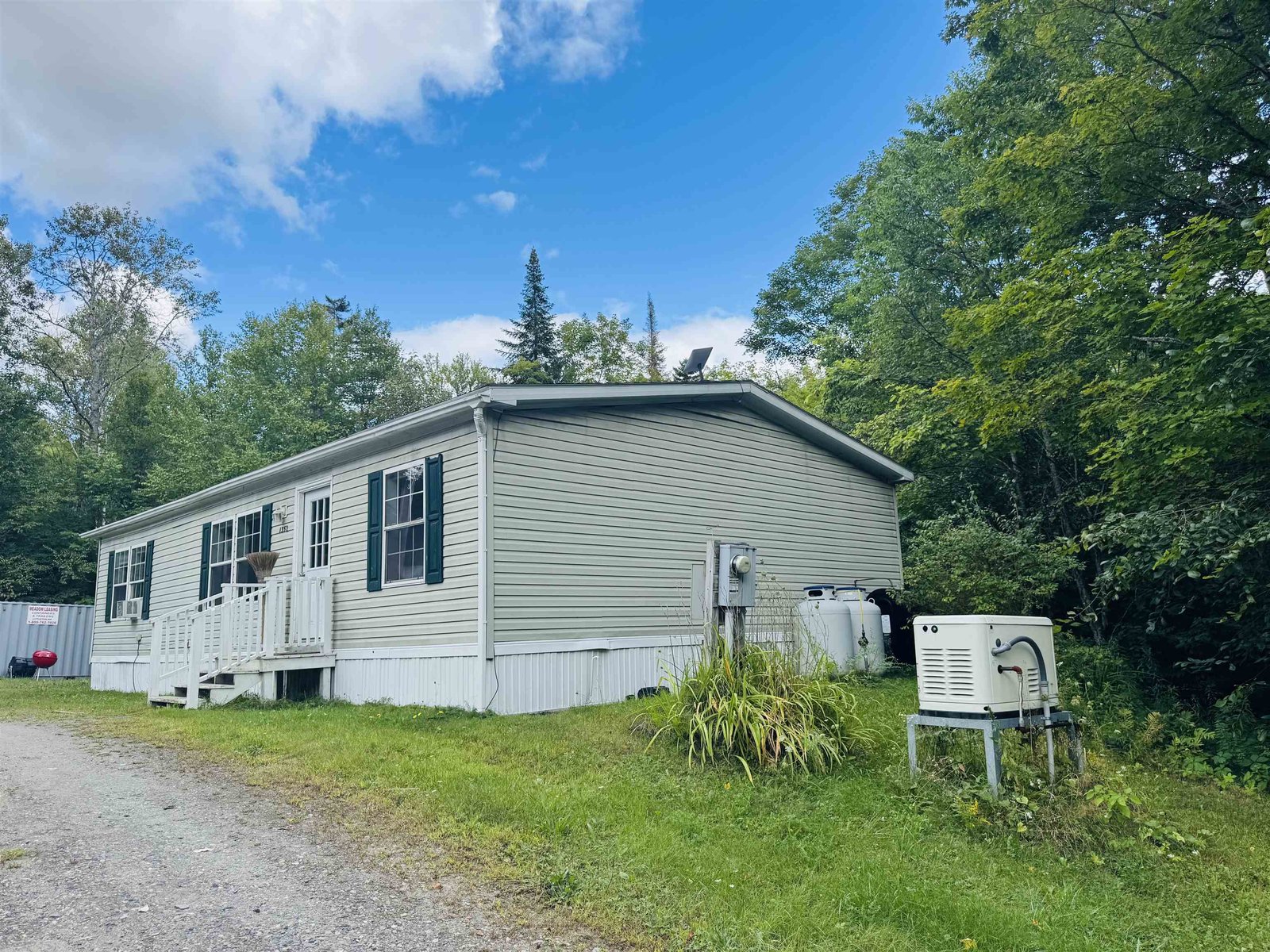 1352 Mud Hollow Road