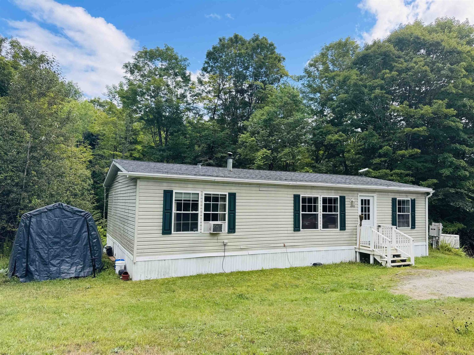 1352 Mud Hollow Road