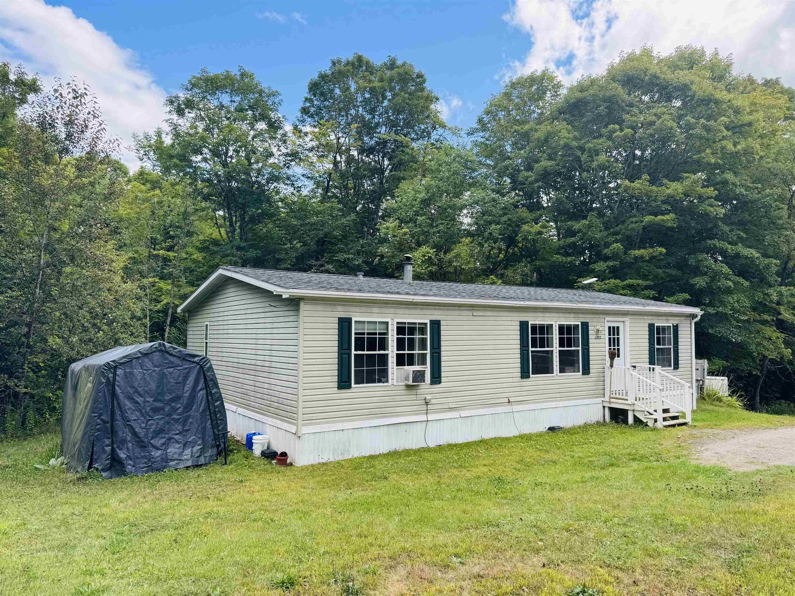 1352 Mud Hollow Road