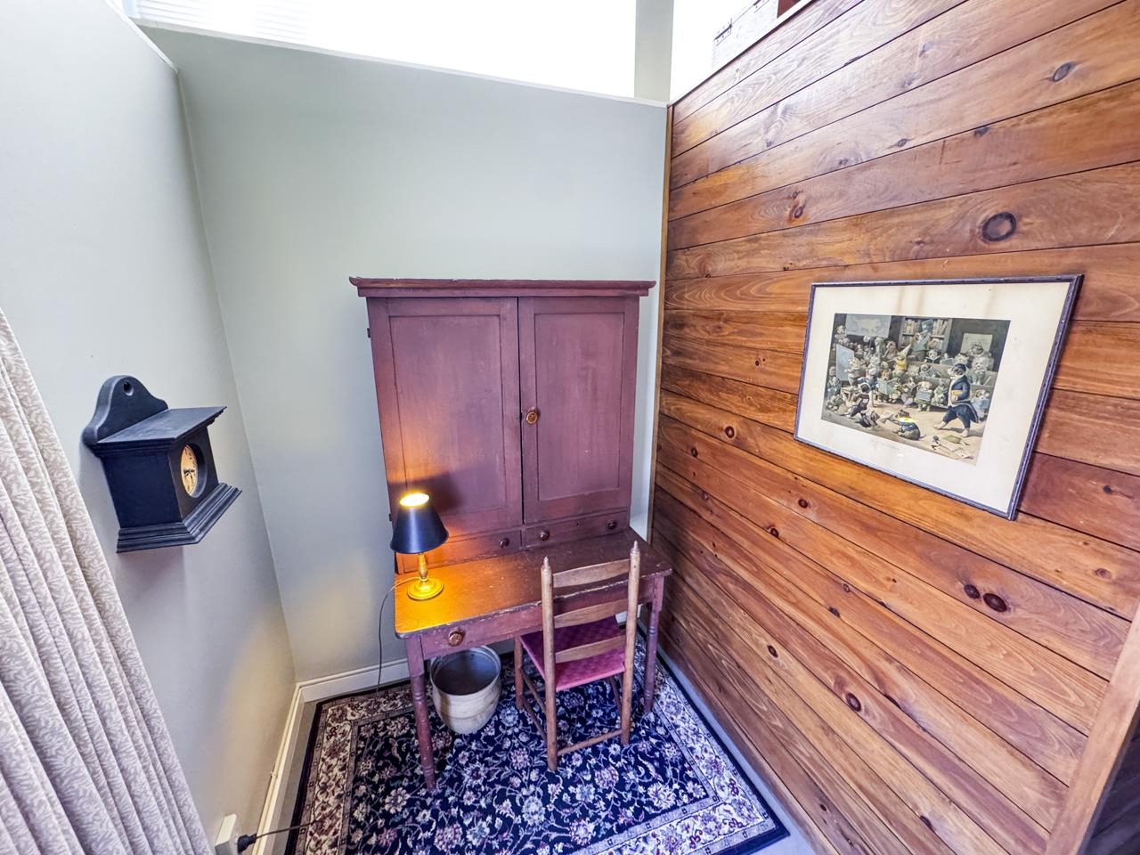 136 Brook Road
