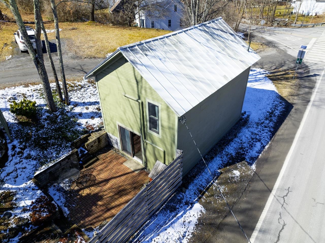 136 Brook Road