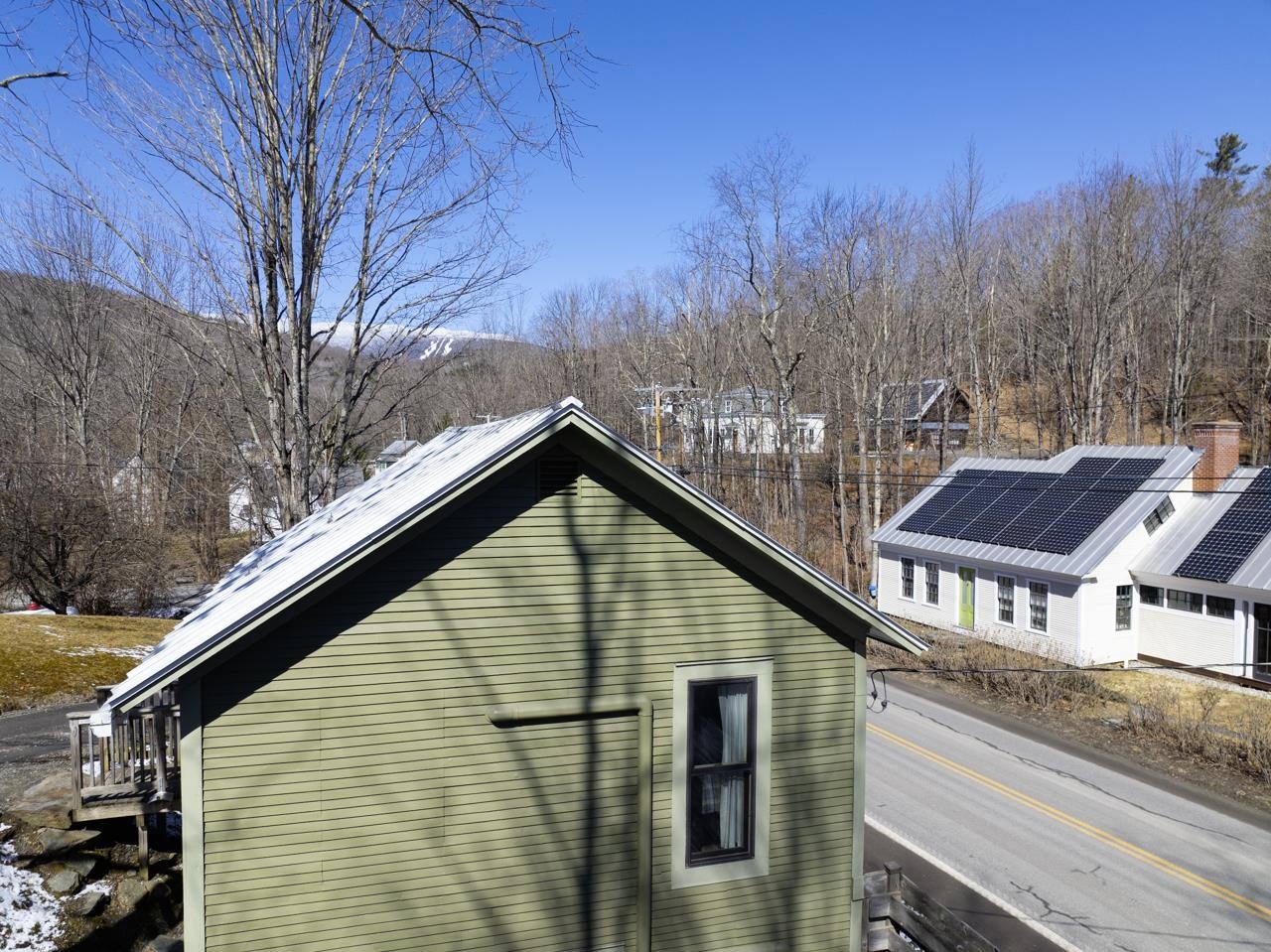 136 Brook Road