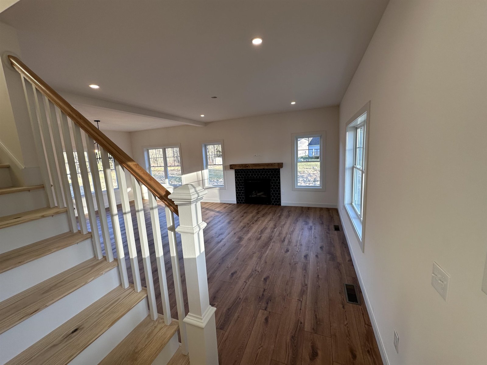 136 Camber Lane, Unit 12