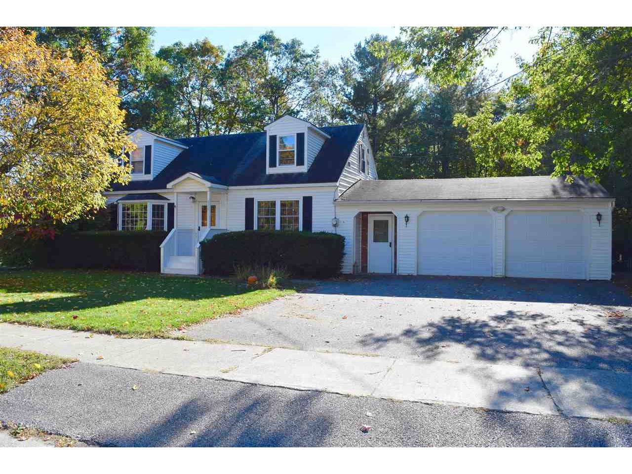 136 Red Oak Drive