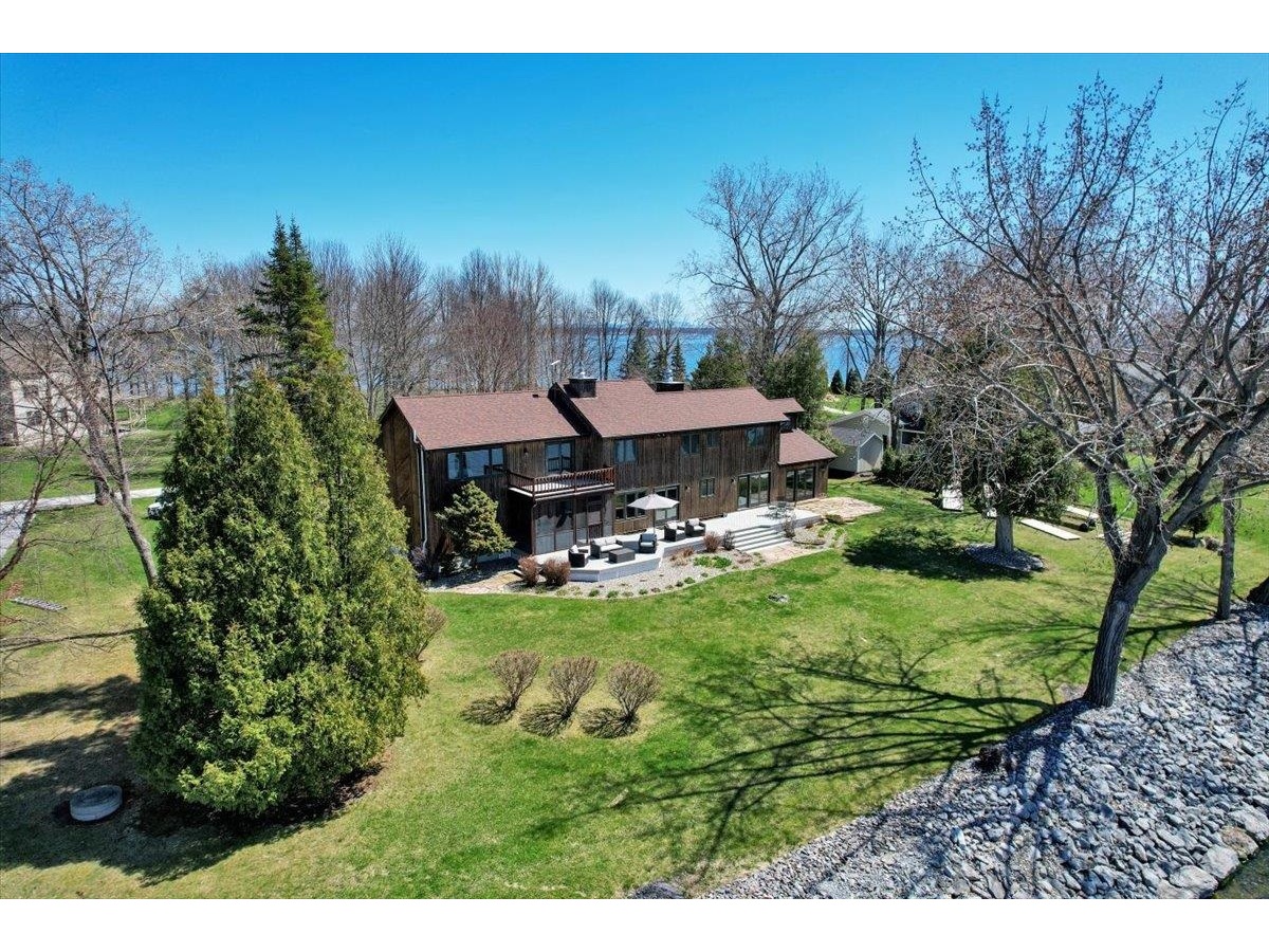1360 Windmill Point Road