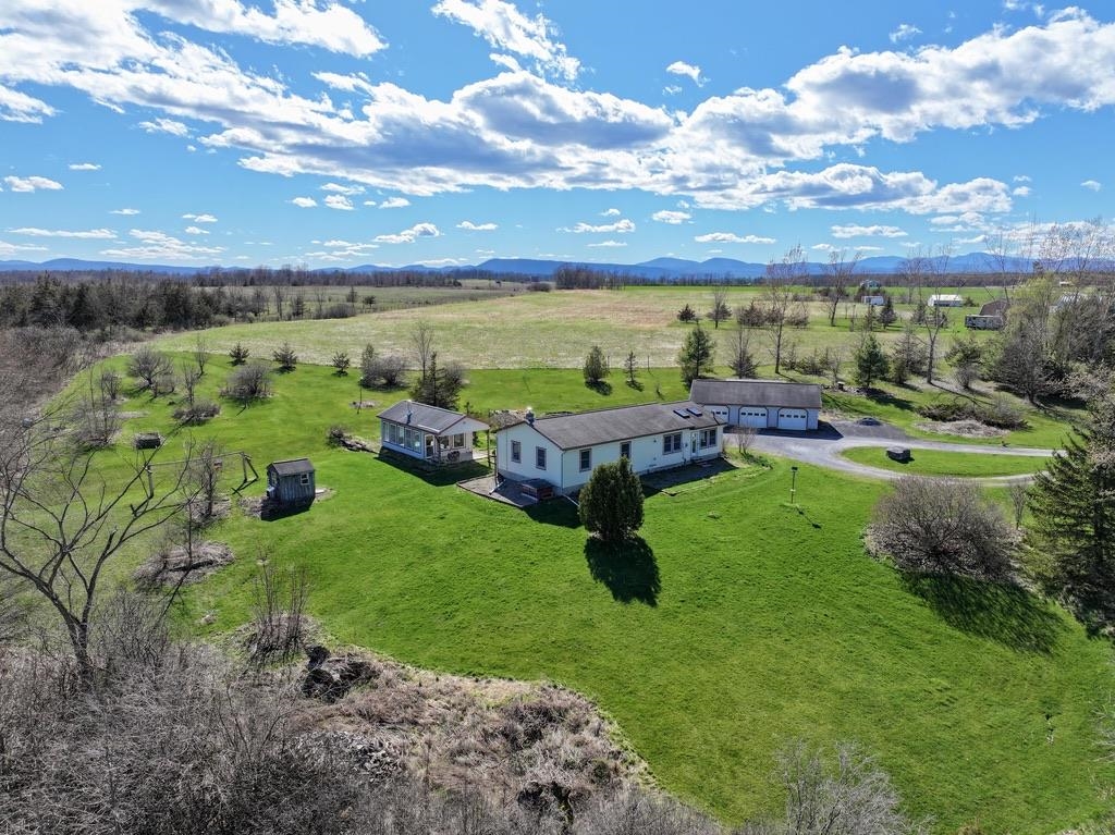 1367 Town Line Road
