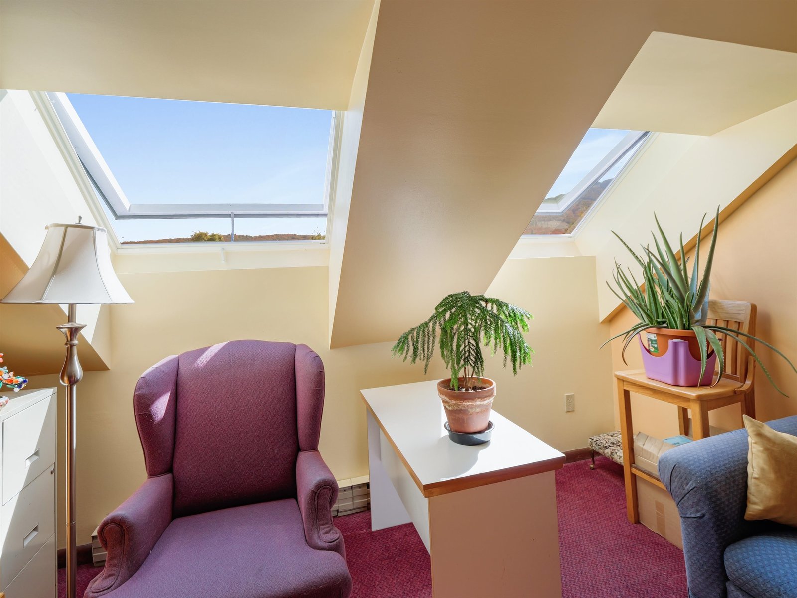 137 East Mountain Road, Unit 2G4