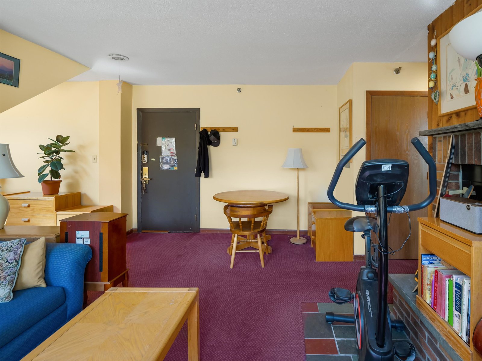 137 East Mountain Road, Unit 2G4