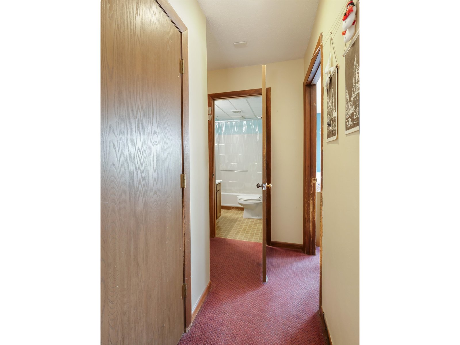 137 East Mountain Road, Unit 2G4