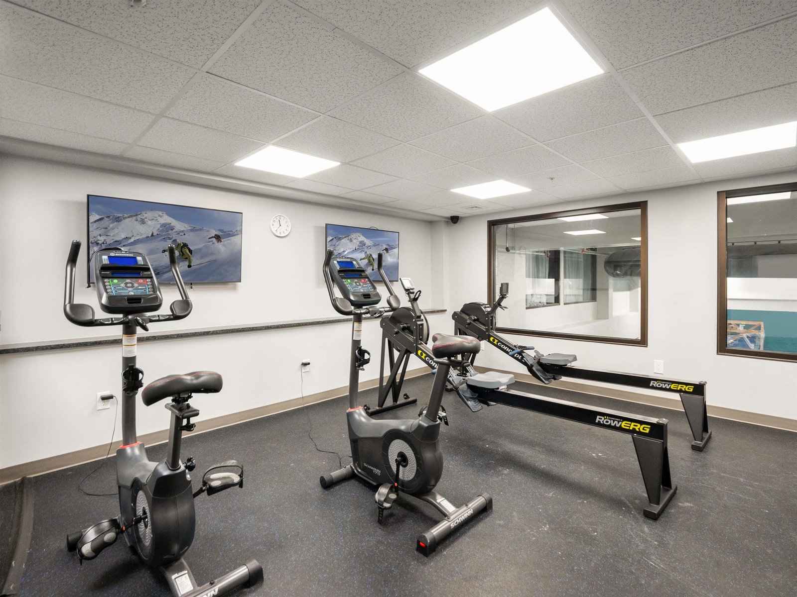 137 East Mountain Road, Unit 2G4