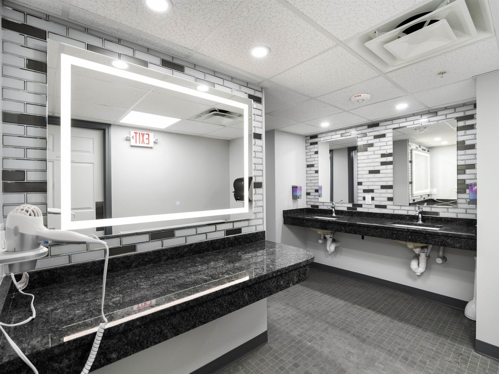 137 East Mountain Road, Unit 2G4