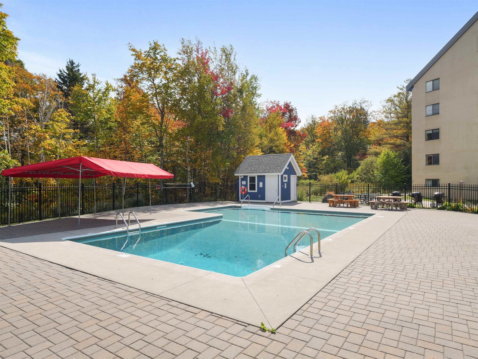 137 East Mountain Road, Unit 2G4