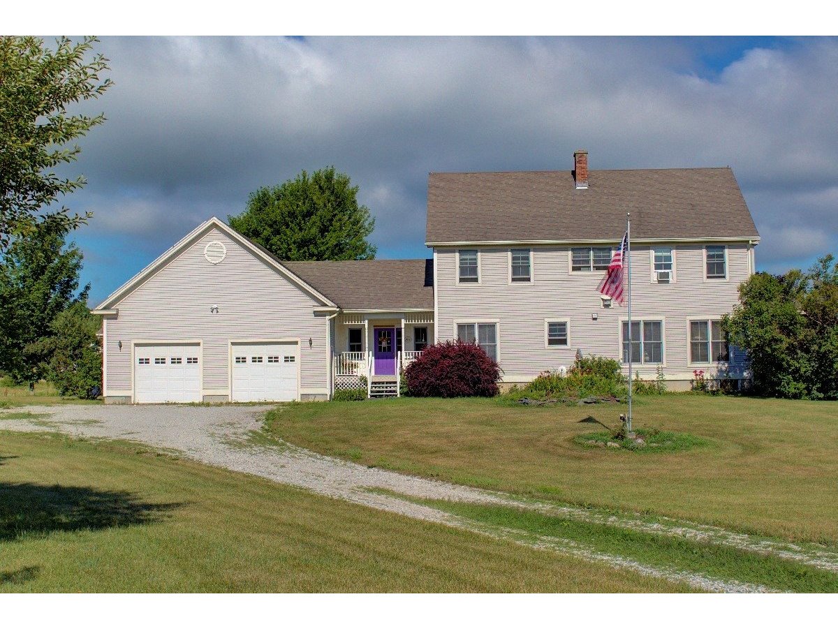 137 East Shore North Road