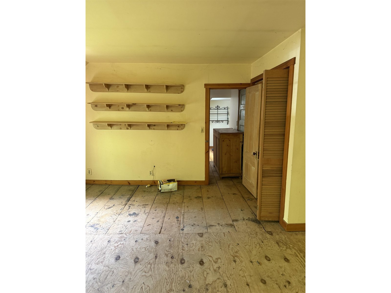 137 Foundry Road