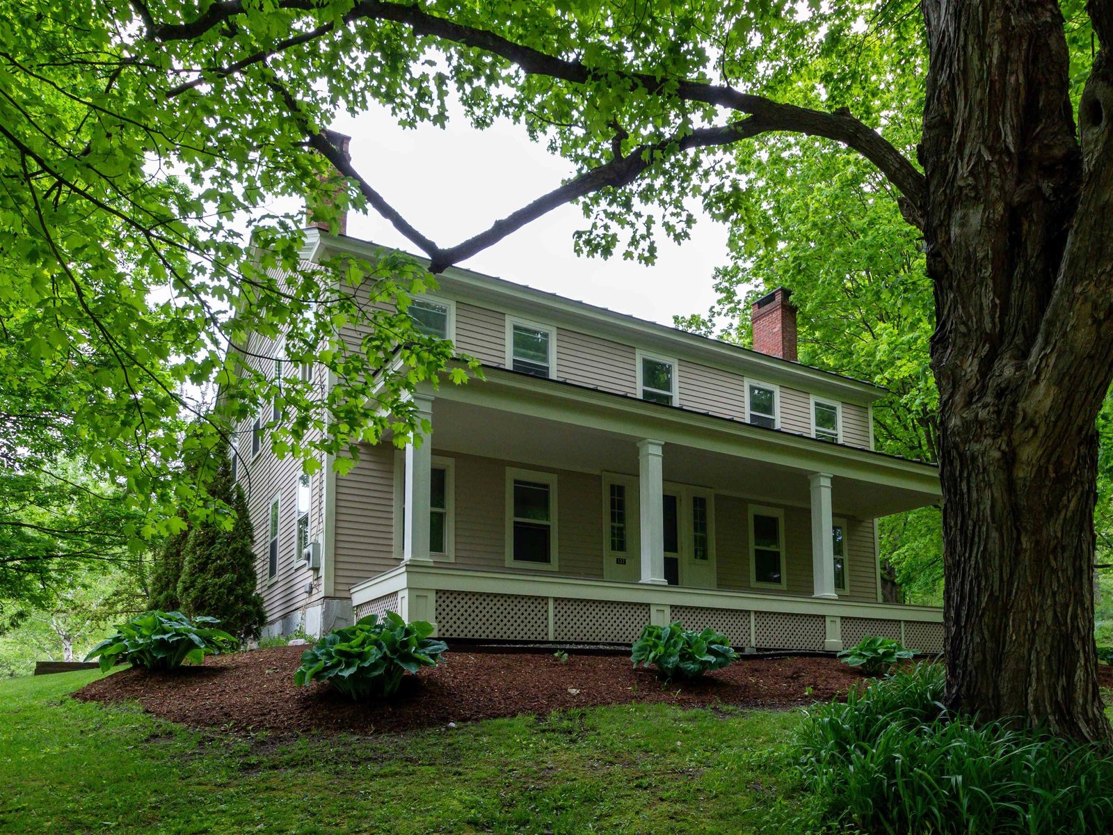 137 Middle Road