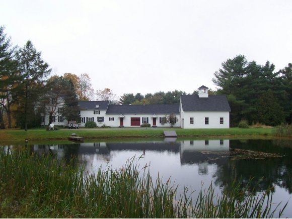 137 Noyes Farm Rd
