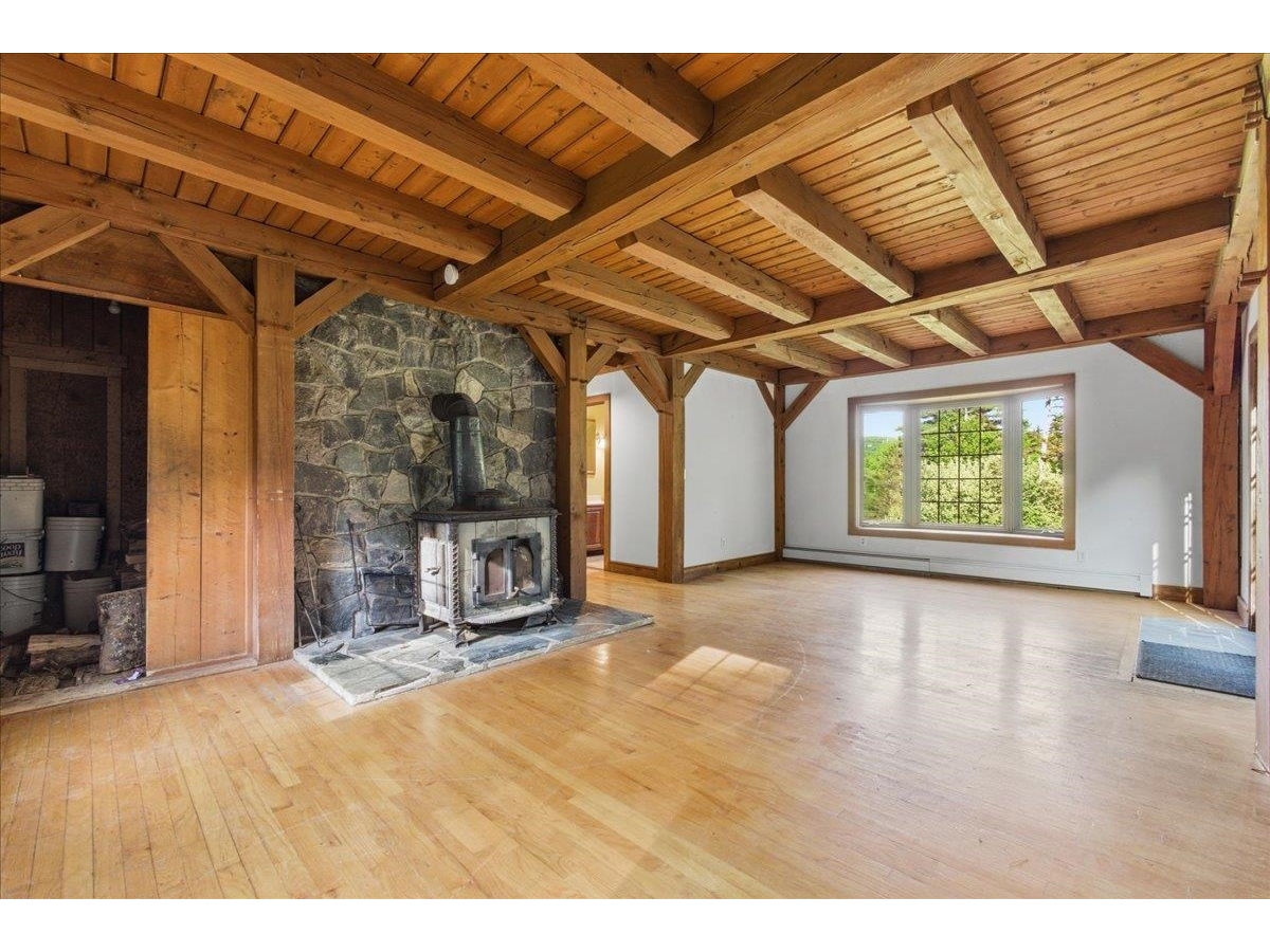 1378 Hallstrom Road