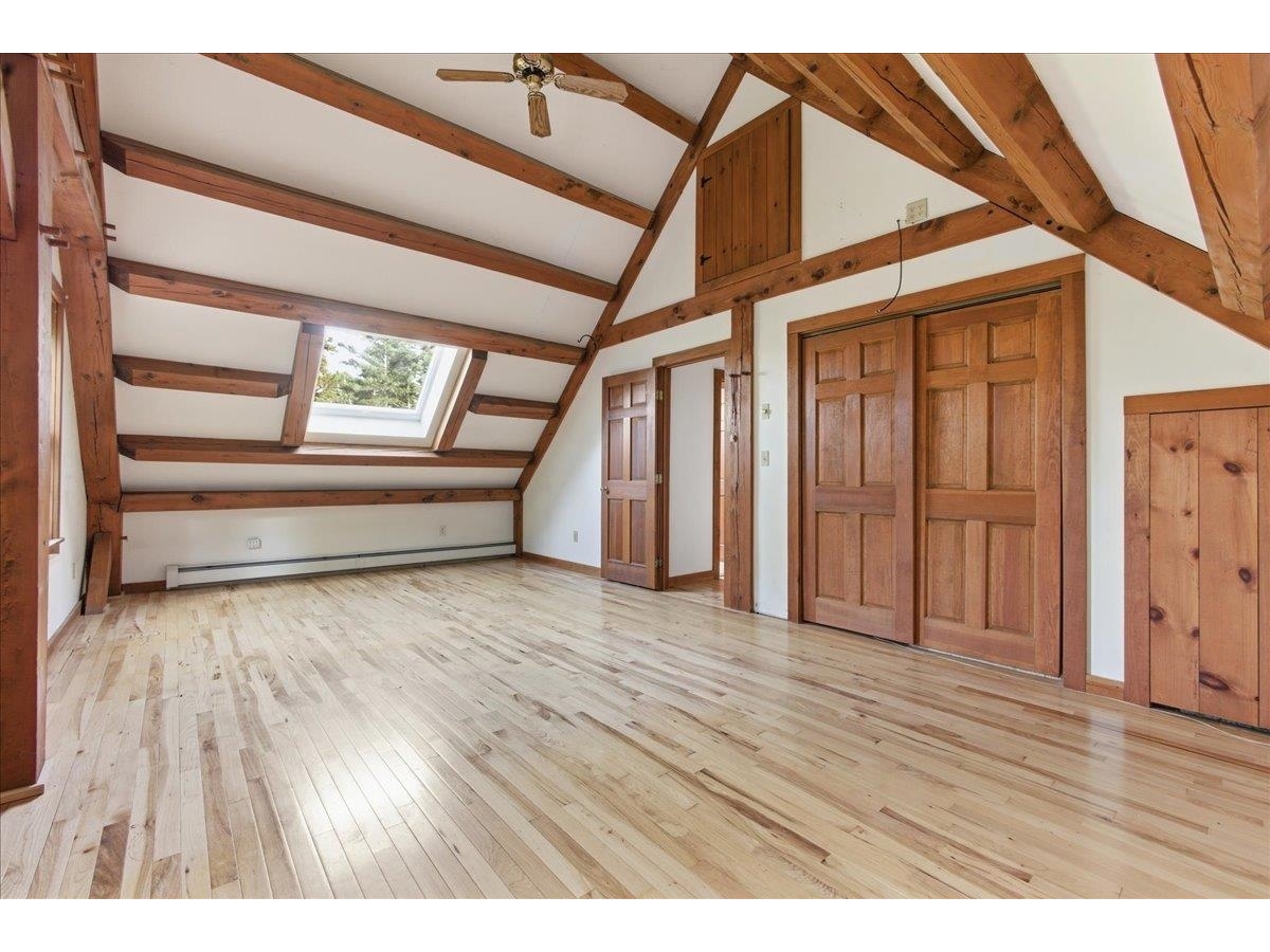 1378 Hallstrom Road