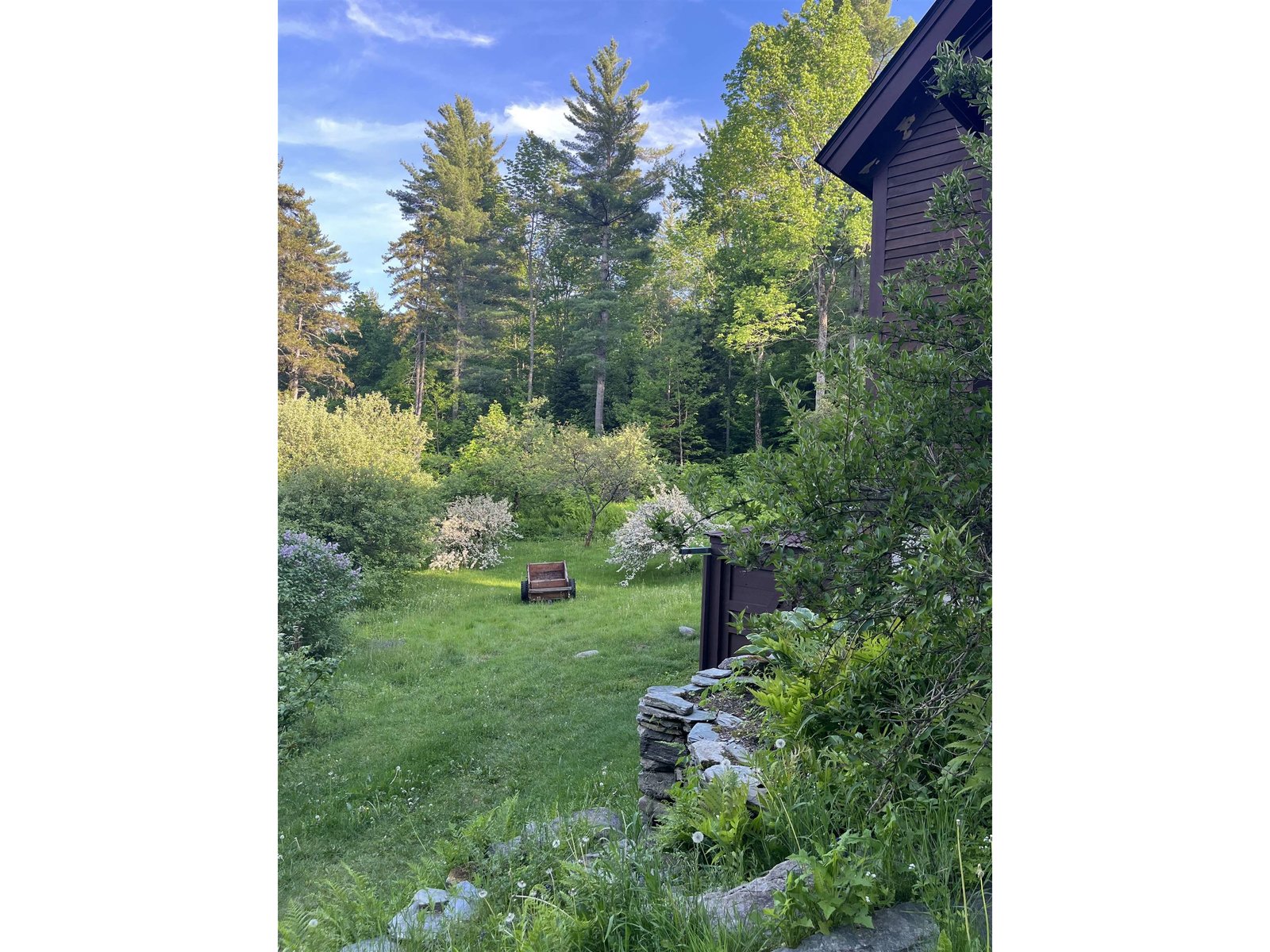 1378 Hallstrom Road