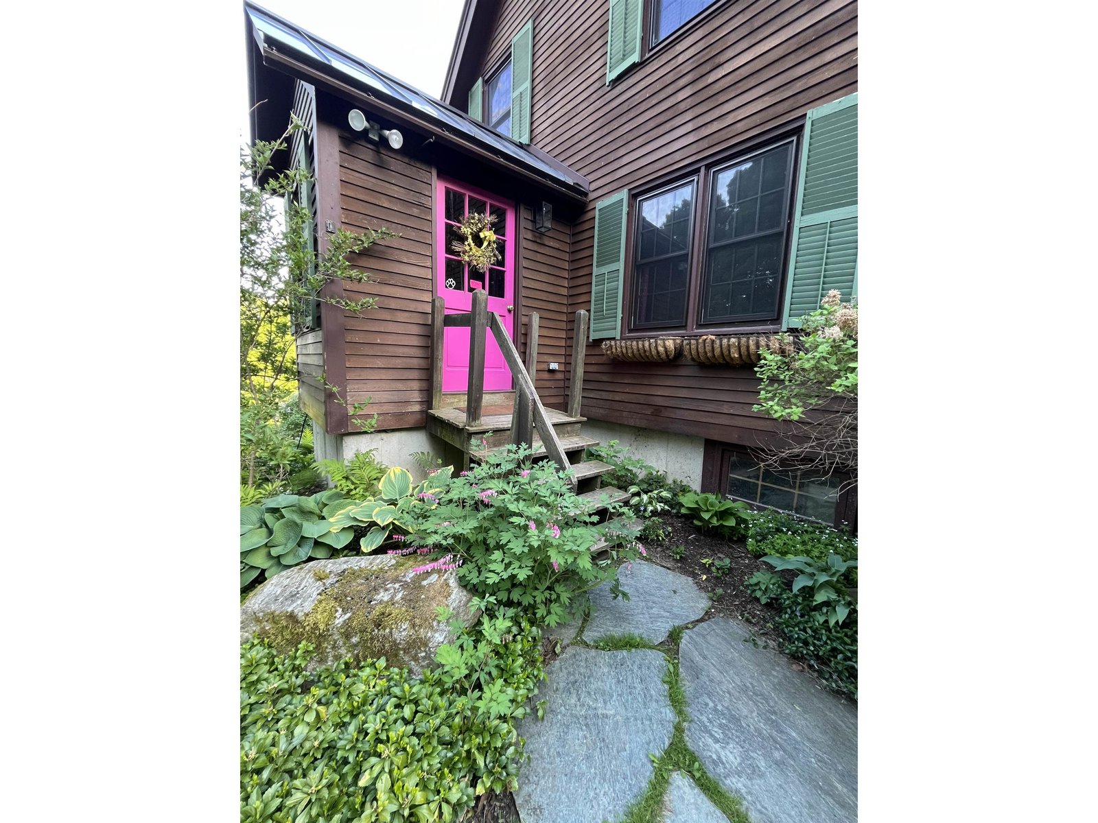 1378 Hallstrom Road