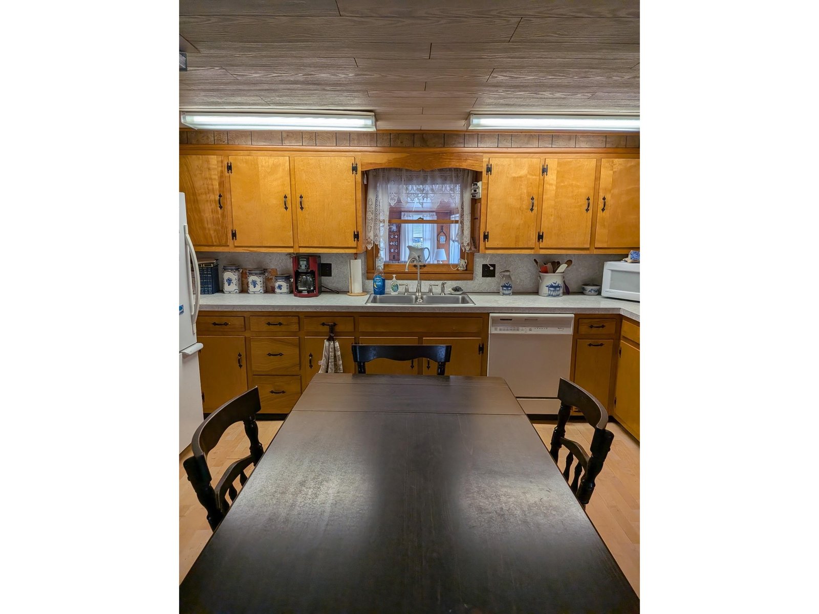1385 Red Village Road