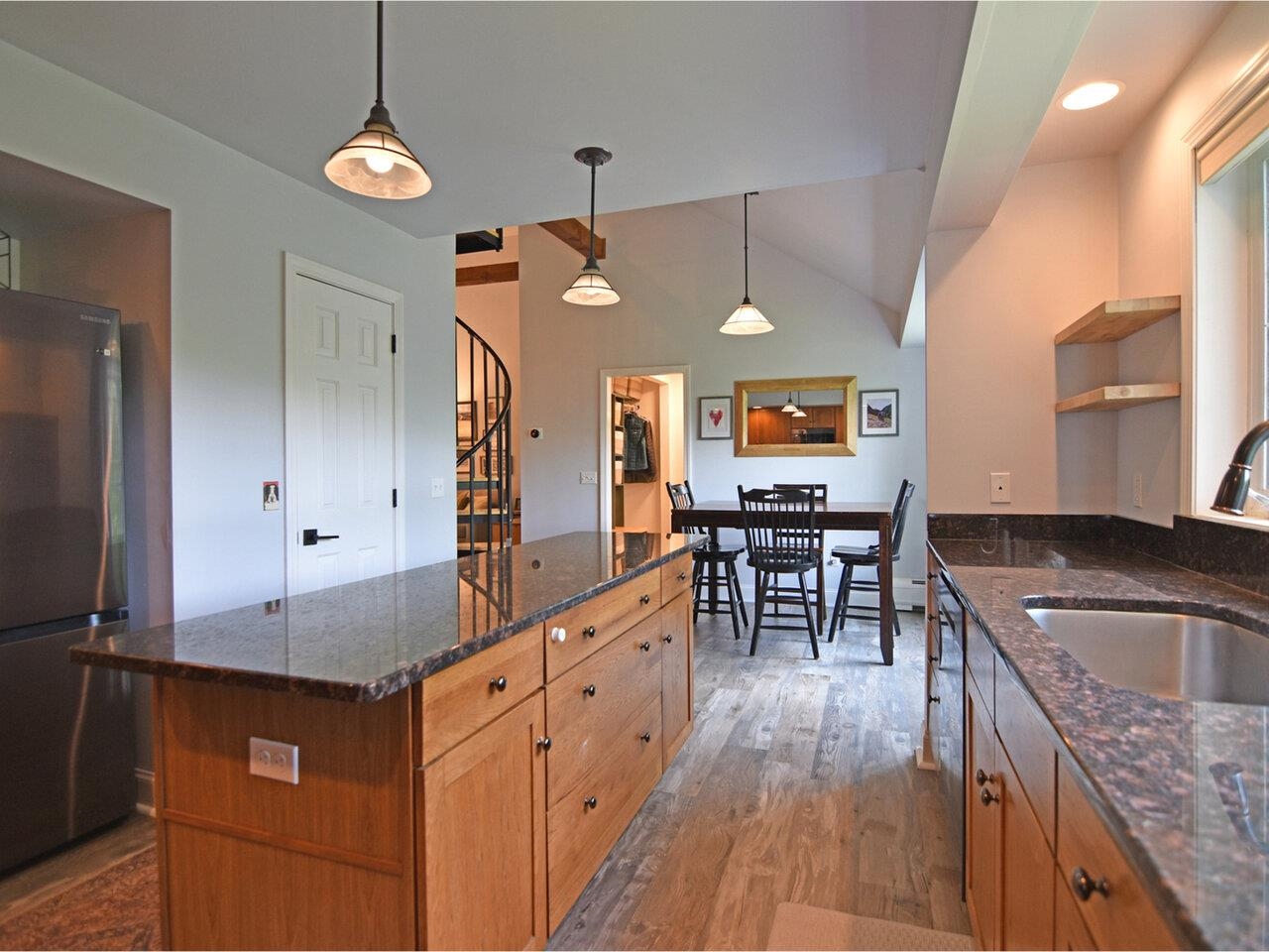 1389 Notch Road
