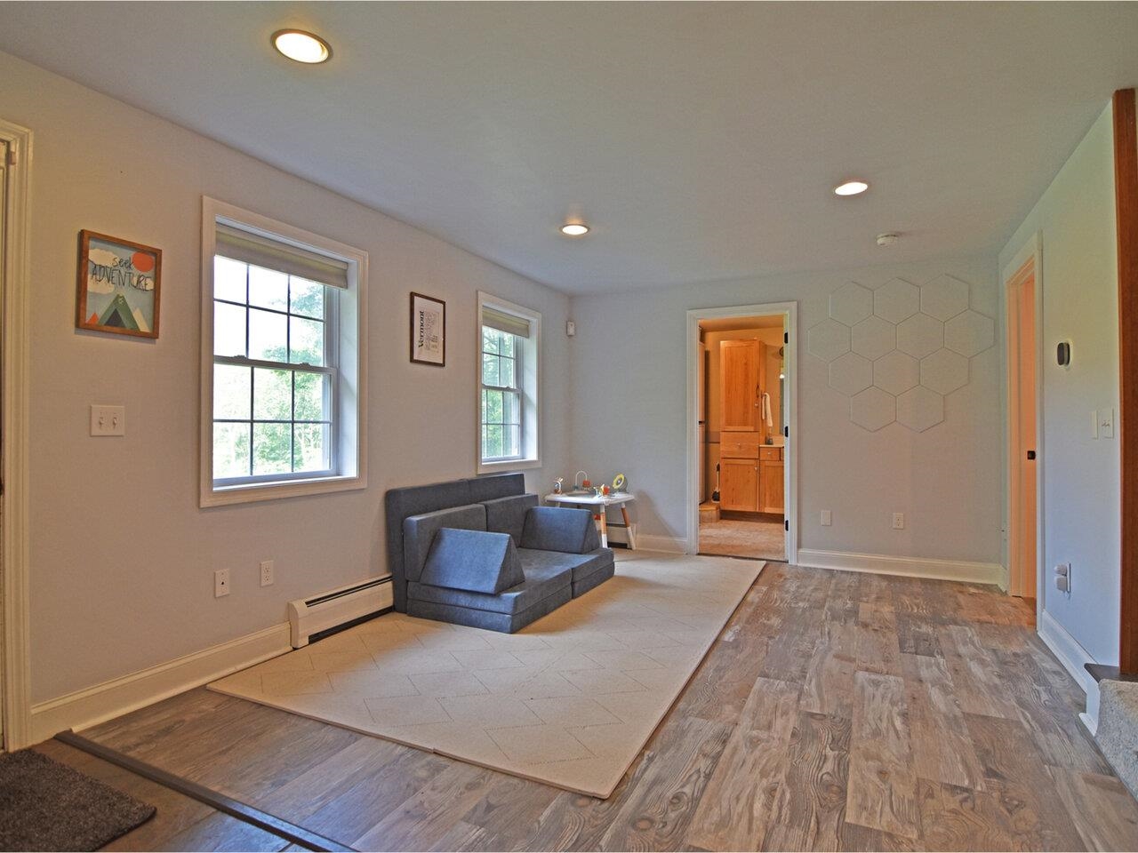 1389 Notch Road