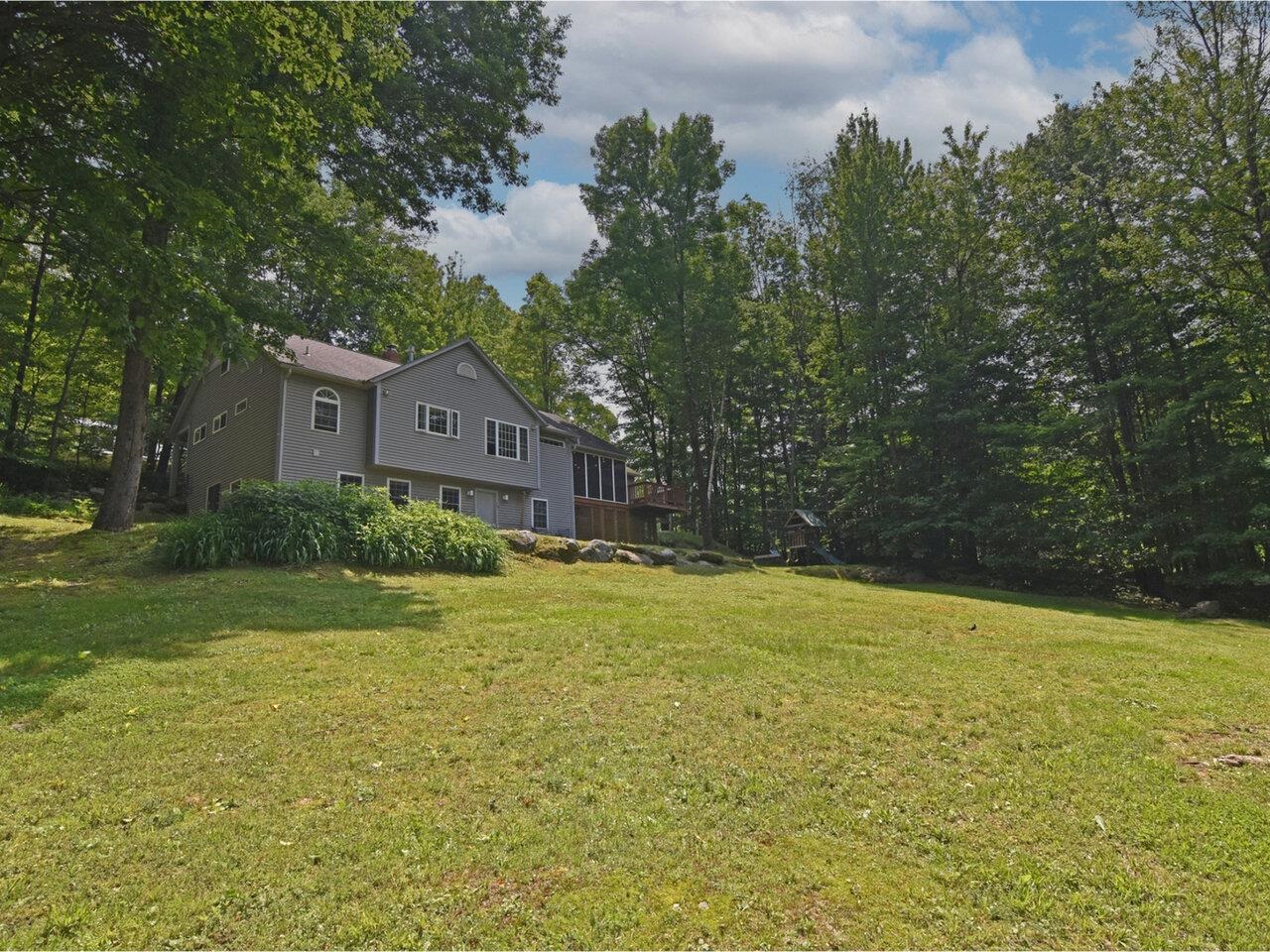 1389 Notch Road