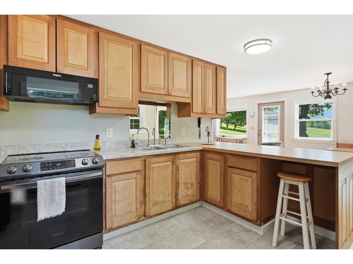 139 Cozzens Road