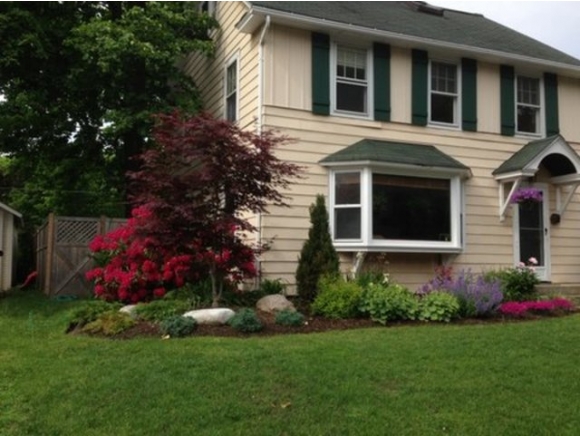 139 Robinson Parkway