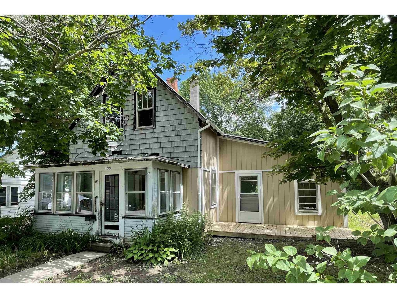 139 South Maple Street