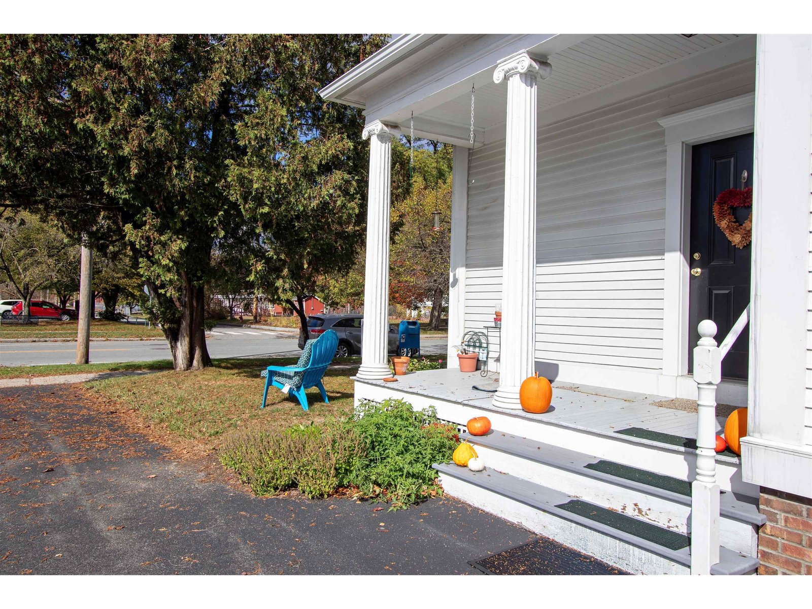 1394 Main Street