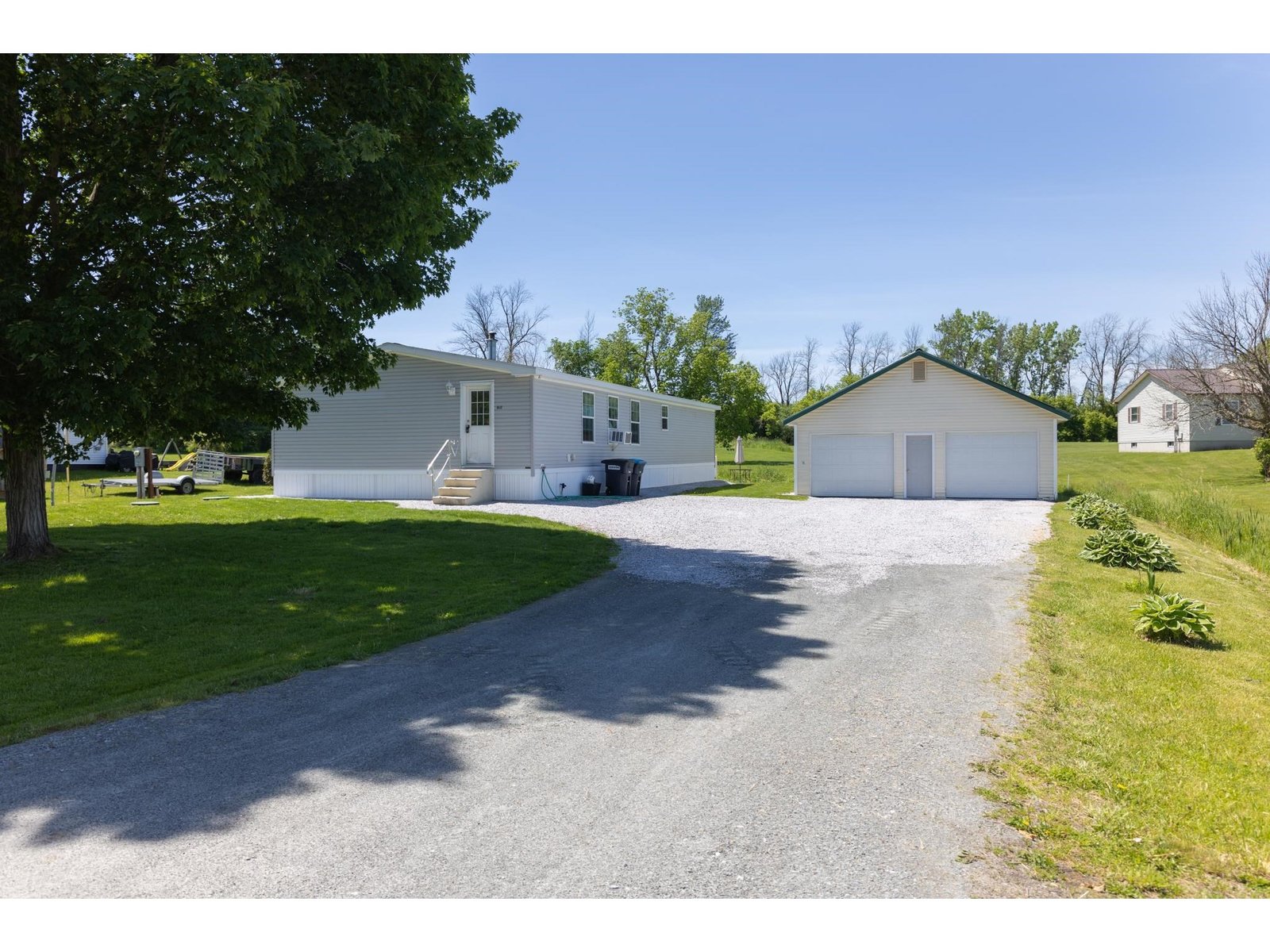 1395 Lower Newton Road, St. Albans Town
