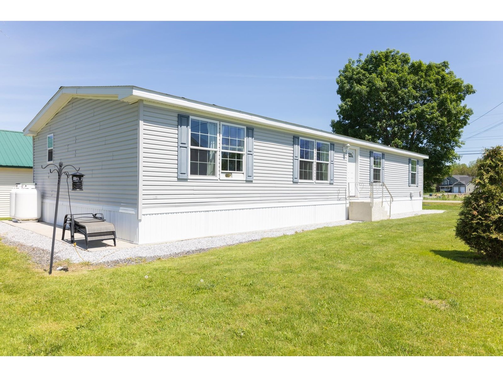 1395 Lower Newton Road