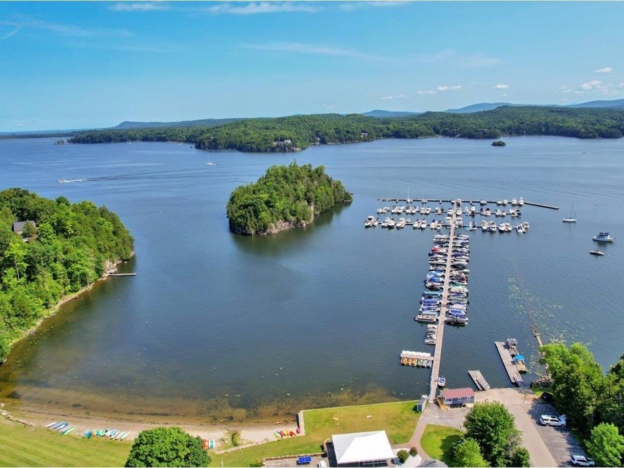 1396 Marble Island Road, Colchester