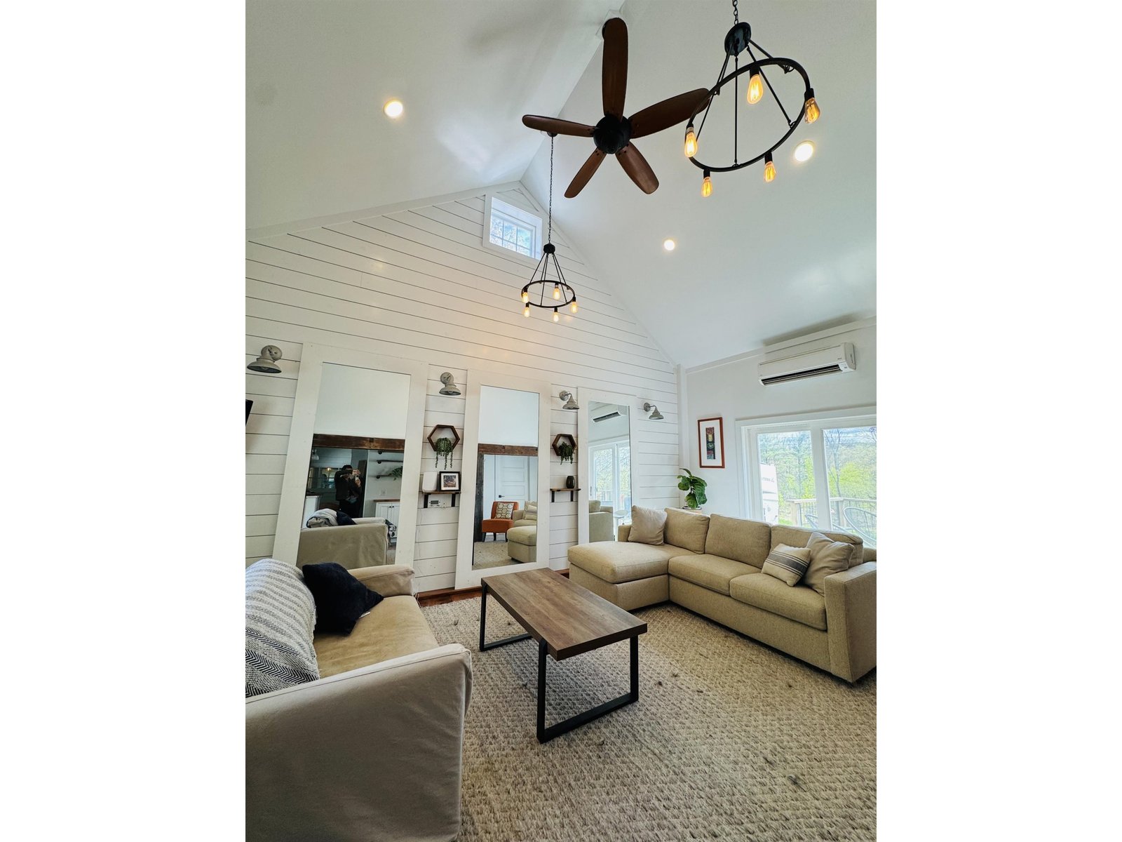 1396 Pond Road