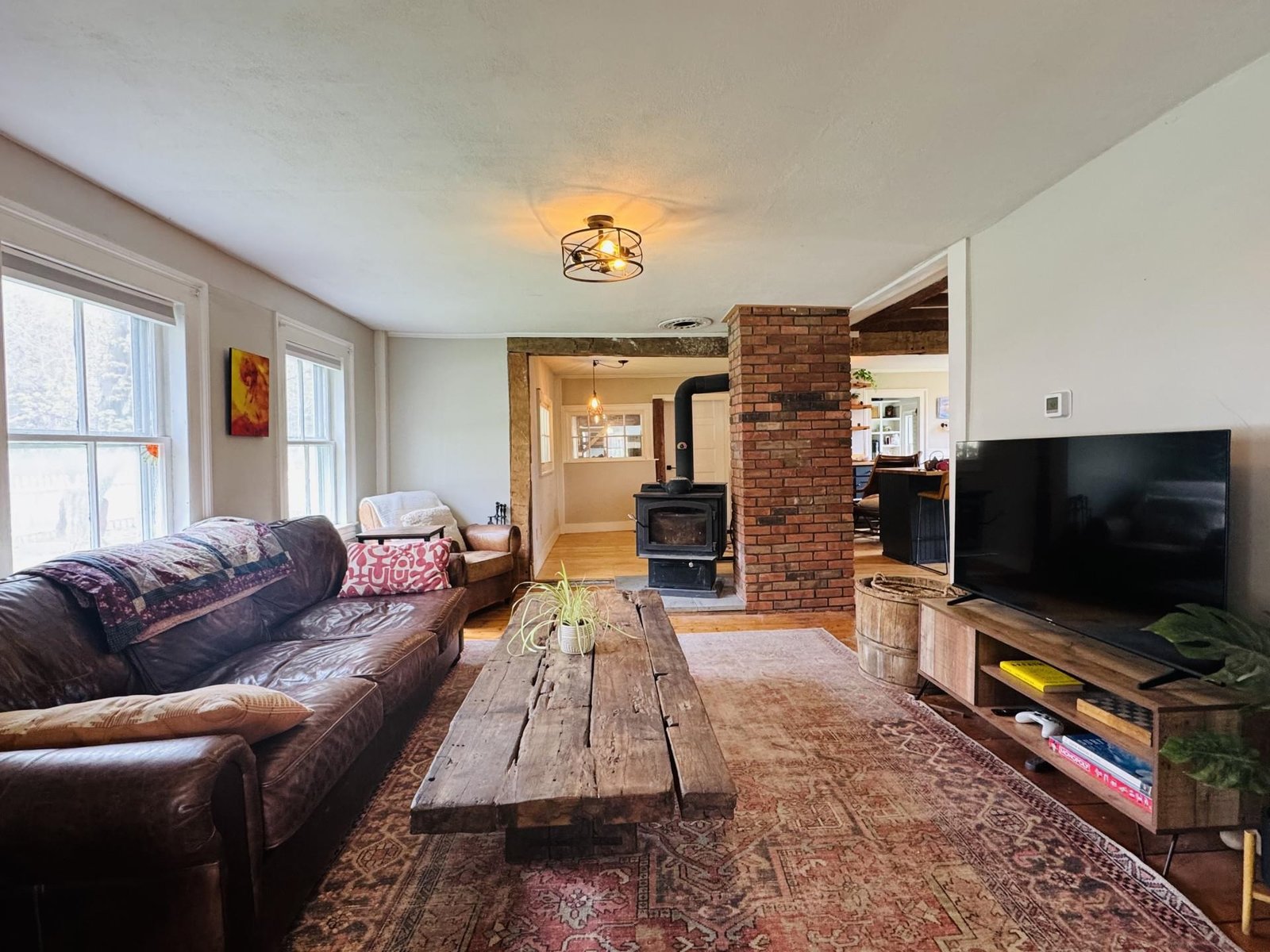 1396 Pond Road