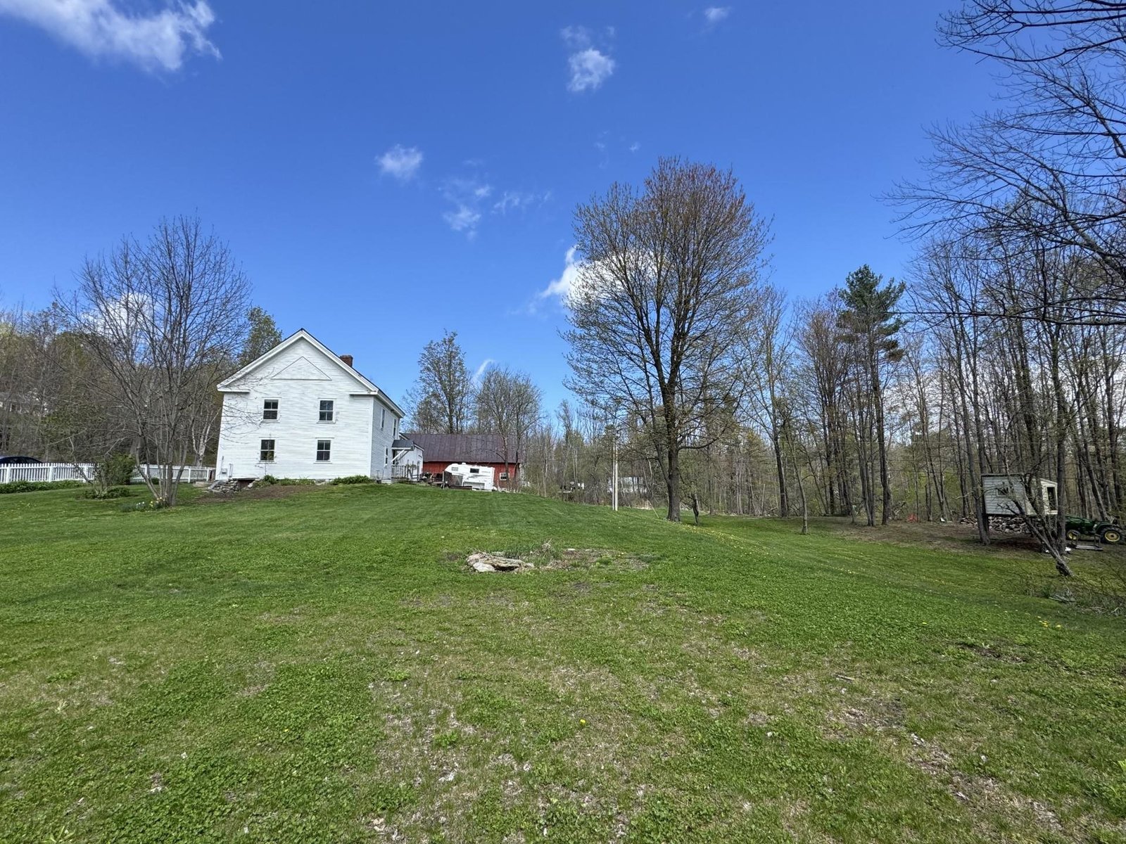 1396 Pond Road