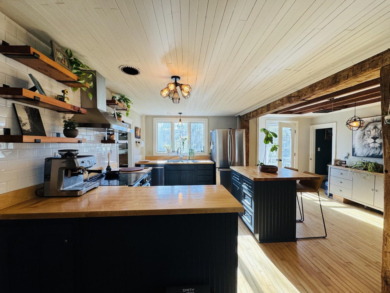 1396 Pond Road