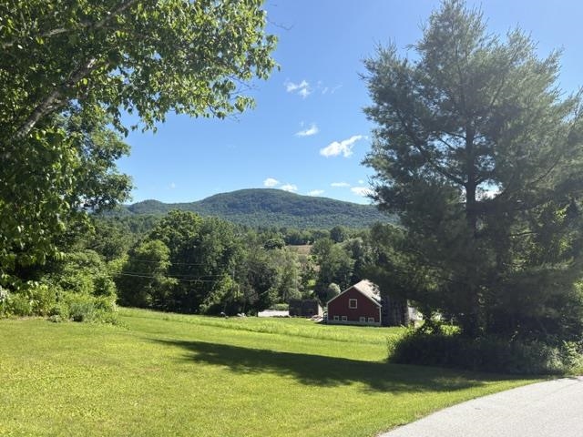 13s Mountain View Drive