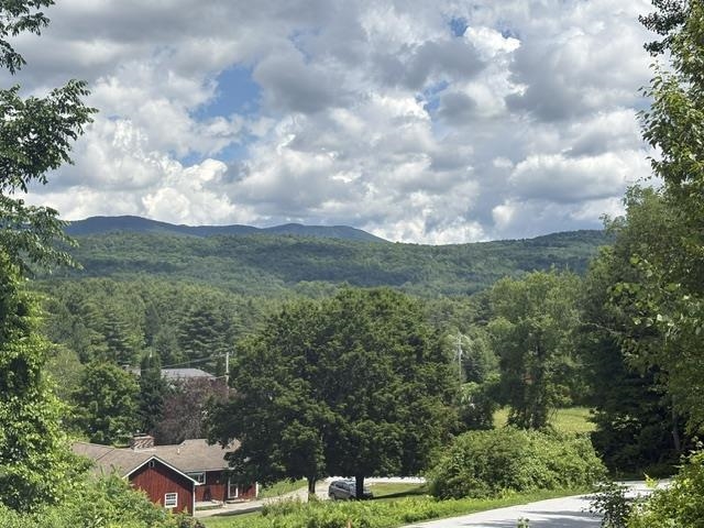 13s Mountain View Drive