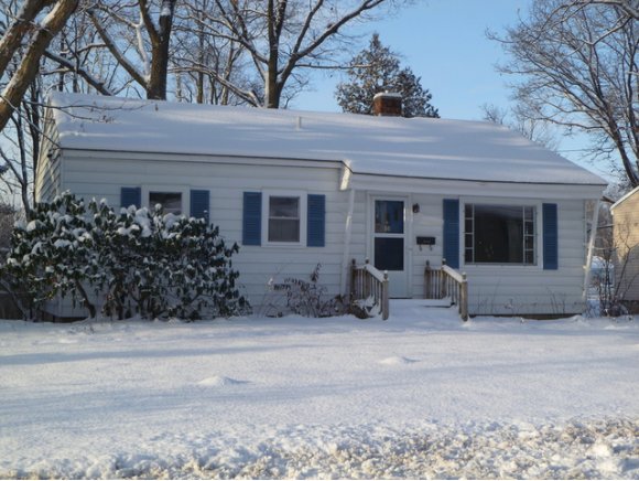 14 Abnaki Avenue