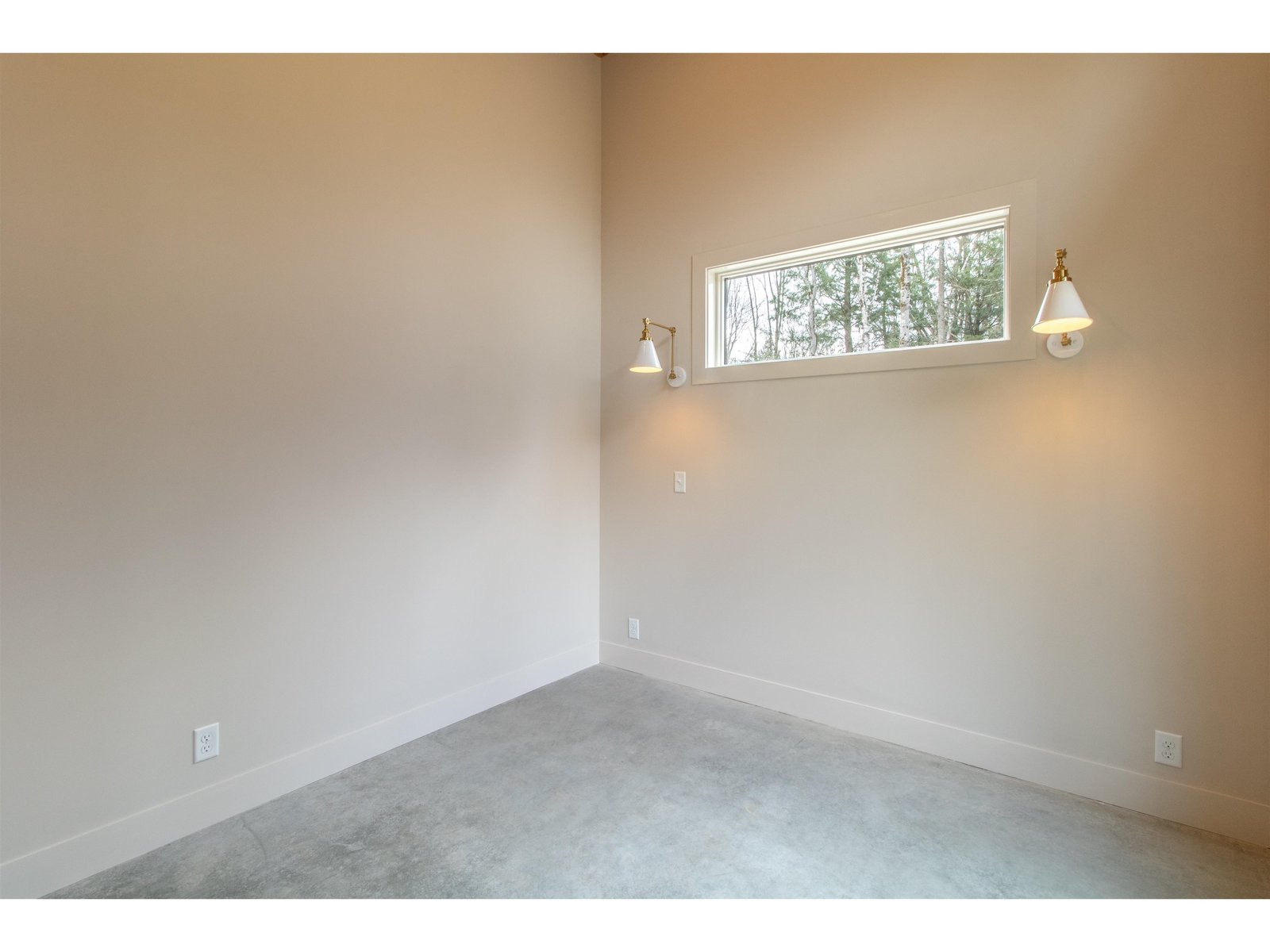 14 Aikins Drive