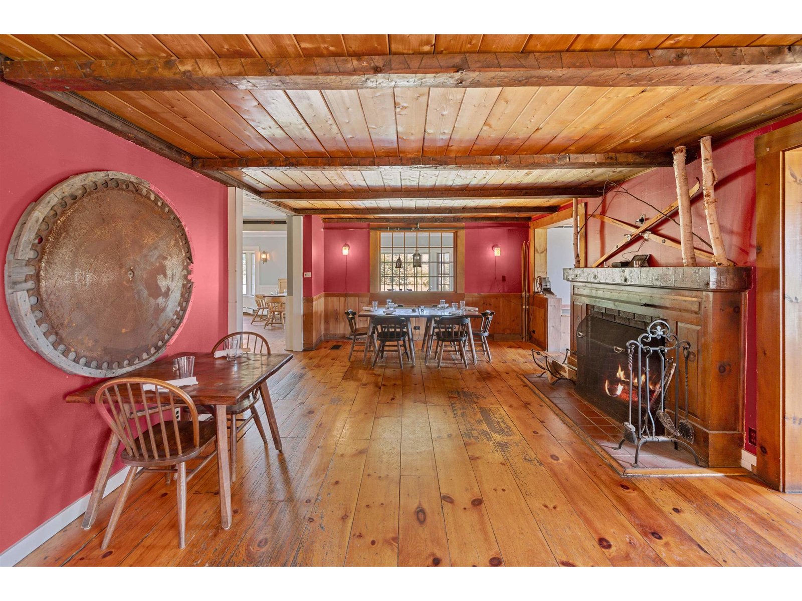14 Barrows Road