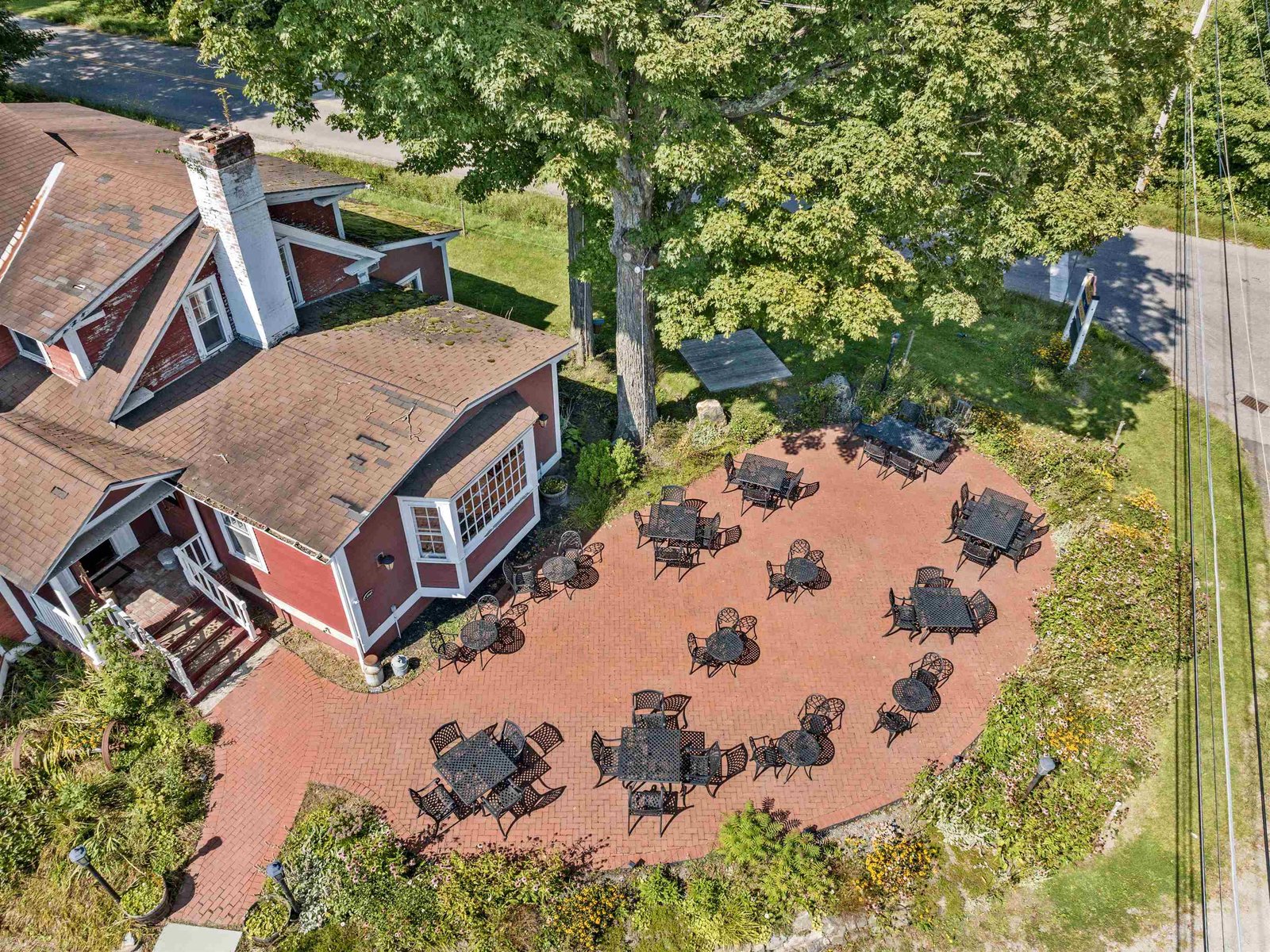 14 Barrows Road
