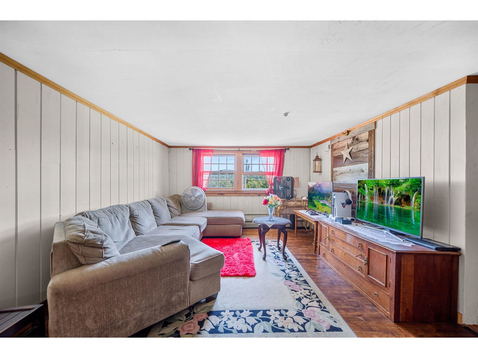 14 Barrows Road