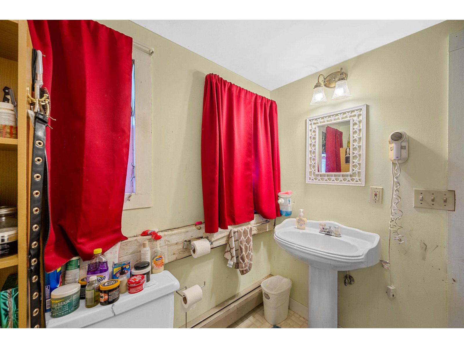 14 Barrows Road