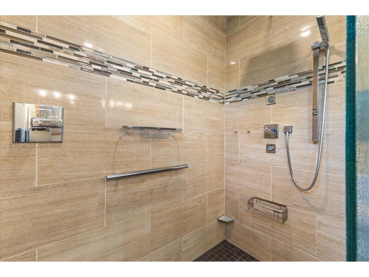 14 Beechwood Lane