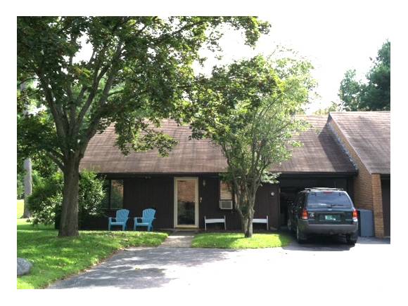 14 Cedar Glen North, Unit 14