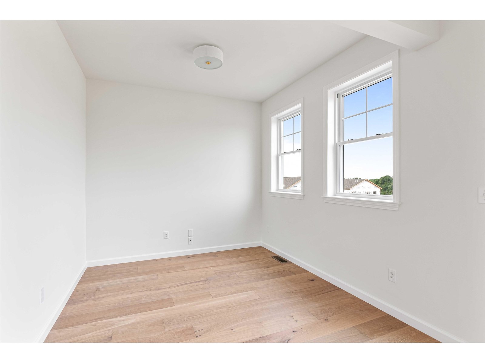 14 Dogwood Circle, Unit 14L Gray